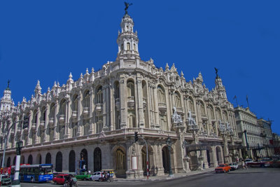 GRAN TEATRO DE LA HABANA (GREAT THEATER OF HAVANA)