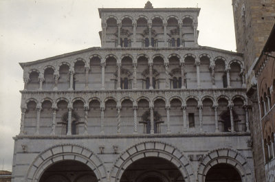 Lucca Duomo 87 044.jpg