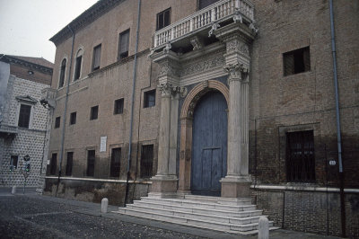 Ferrara Palazzo Prosperi-Sacrati 052.jpg