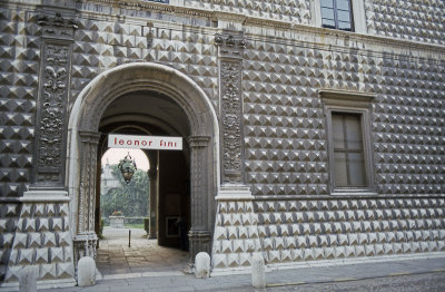 Ferrara Palazzo dei Diamanti 84 156.jpg