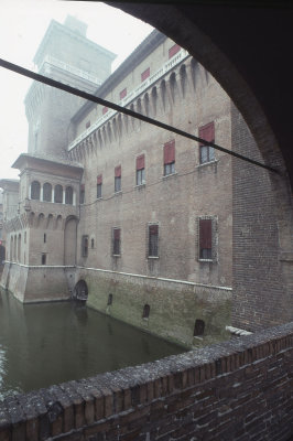 Ferrara Castello Estense 006.jpg