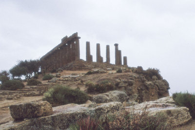 Agrigento Temple of Juno 093b.jpg