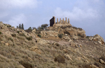 Agrigento Temple of Juno 118.jpg