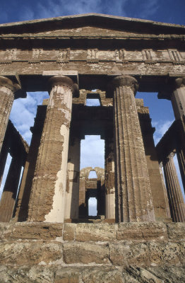 Agrigento Temple of Concordia 031.jpg