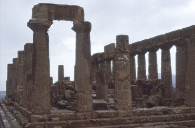 Agrigento Temple of Juno  024.jpg