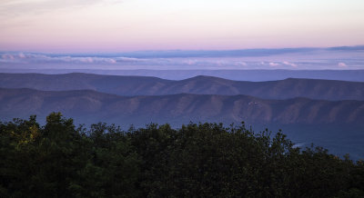 Early Morning Colors: Hoggback Overlook, A View From Another Angle