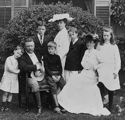 1903 - President Theodore Roosevelt and family