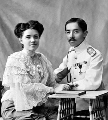 c. 1907 - Lek and Katya