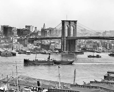 1908 - Boats passing under the Brooklyn Bridge