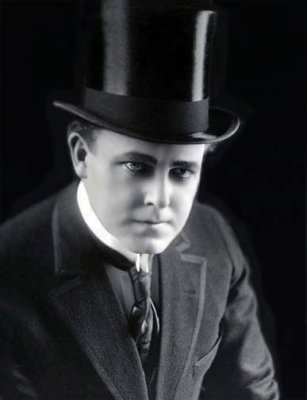 1917 - William Farnum, star of A Tale of Two Cities