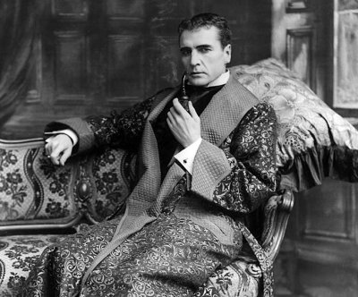 1916 - William Gillette as Sherlock Holmes