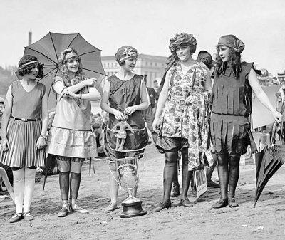 June 17, 1922 - More beauty contest winners