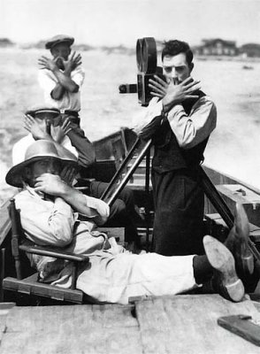 1921 - Buster Keaton on the set of The High Sign