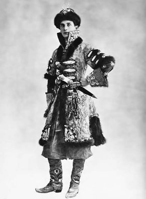 1912 - Prince Felix Youssoupoff in costume of 18th century Russia