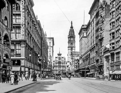 c. 1912 - Market Street with a view of City Hall