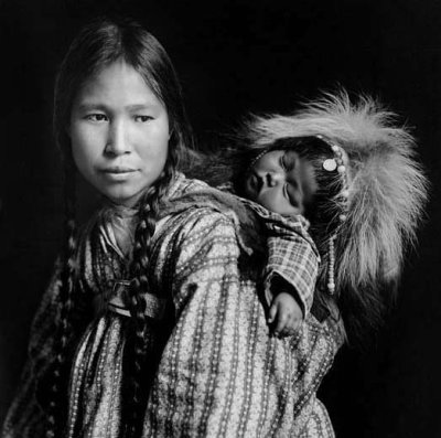 c. 1912 - Inuit woman with child