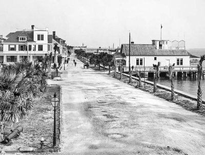 1904 - Bay Street and the seawall