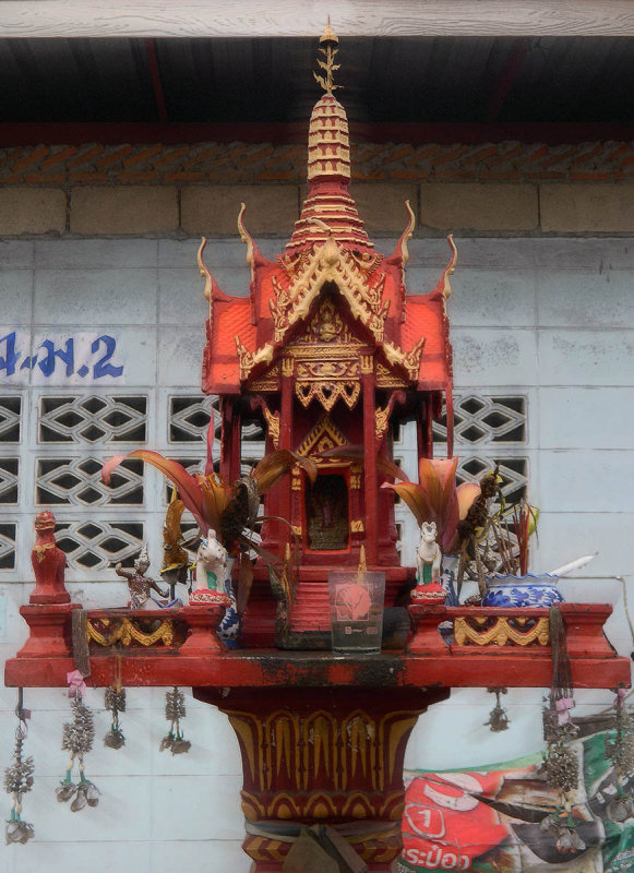 spirit house 11.jpg