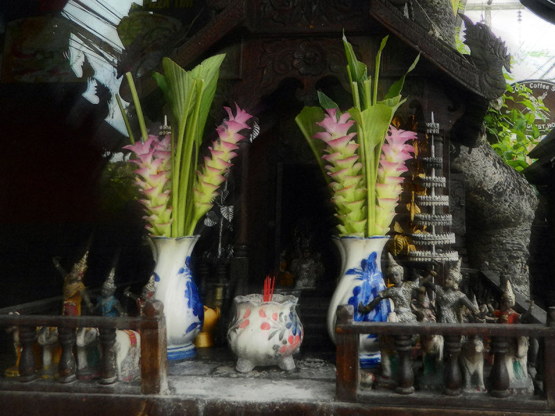 spirit house 13.jpg