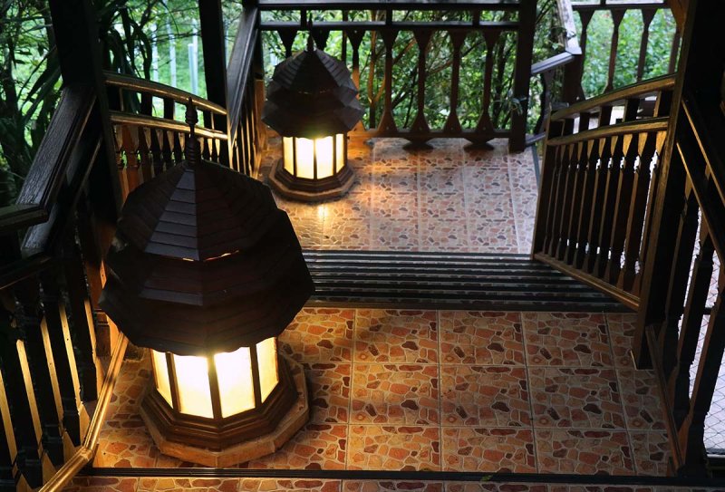lanterns.jpg