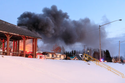 Fire at the Polar Bear Lodge 2017 December 1