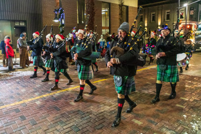 Santa Claus Parade Belleville Ontario 2018 November 18 - bagpipers