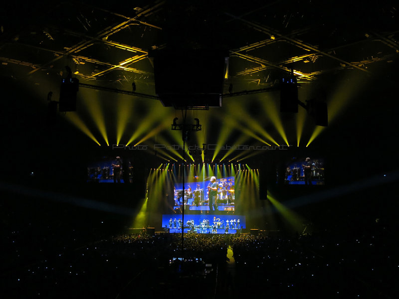 Phil Collins  lAccord Htel Arena lors de sa tourne Not dead yet live !