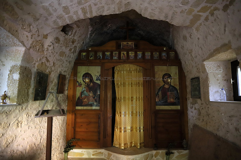 2 weeks in Crete - Walking beetwen the village of Mili and the Banana Canteen