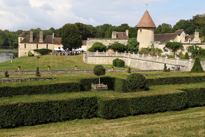 Le domaine de Villarceaux, ses chteaux, sa ferme et ses animaux