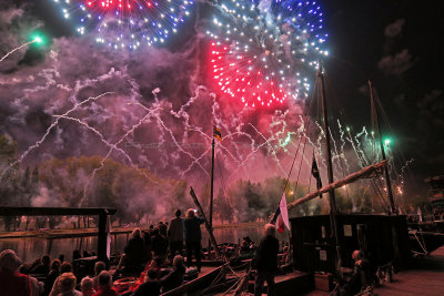 Orléans - Festival de Loire 2017 – Feu d'artifice du samedi soir