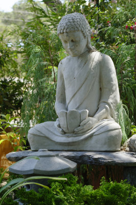 garden_Buddha_.jpg