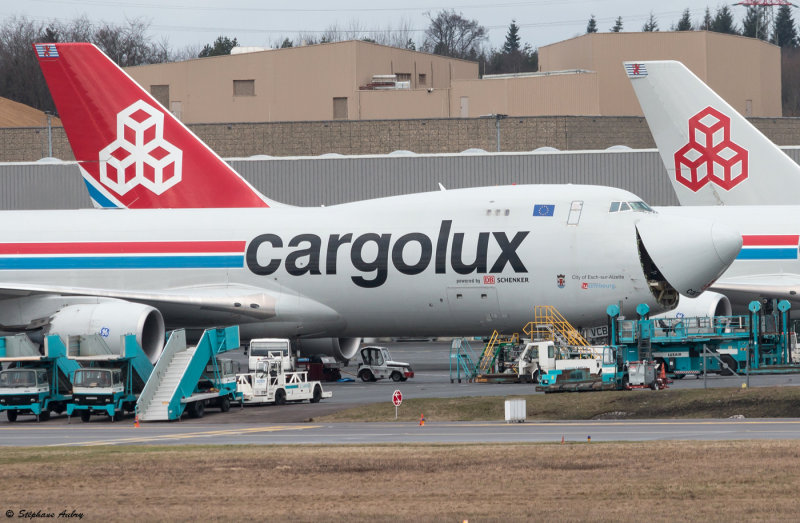 Boeing 747-8R7F