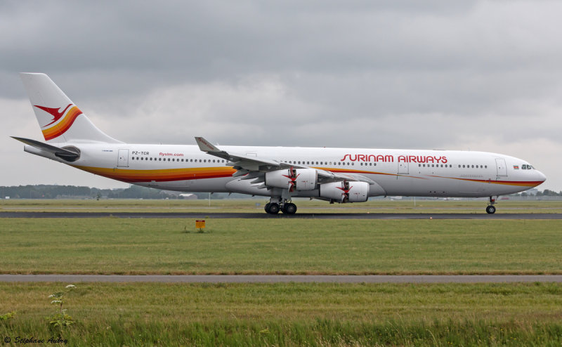 Airbus A340-313