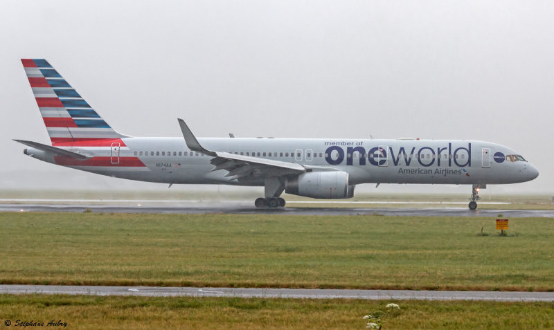 Boeing 757-223(WL)
