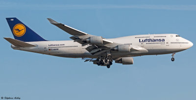 Boeing 747-430 Lufthansa D-ABVM