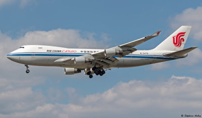 Boeing 747-4FTF