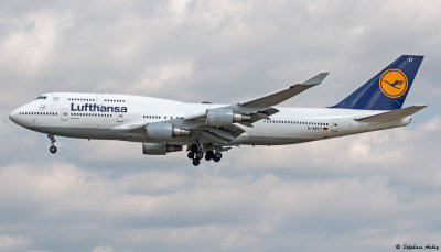 Boeing 747-430 Lufthansa D-ABVT