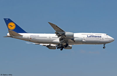 Boeing 747-830