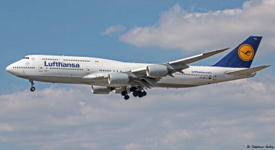 Boeing 747-830 Lufthansa D-ABYJ