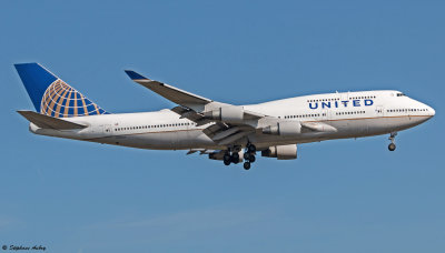 Boeing 747-451 United Airlines N105UA