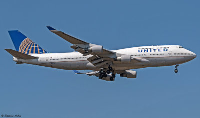 Boeing 747-422 United Airlines N117UA