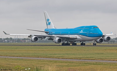 Boeing 747-406