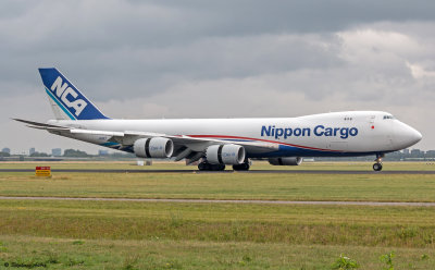 Boeing 747-8KZF