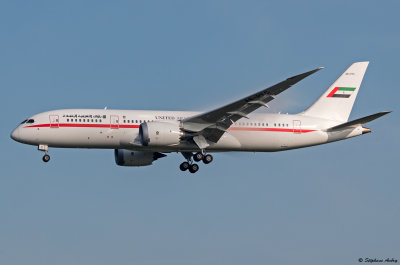 Boeing 787-8 Dreamliner United Arab Emirates Flight A6-PFC