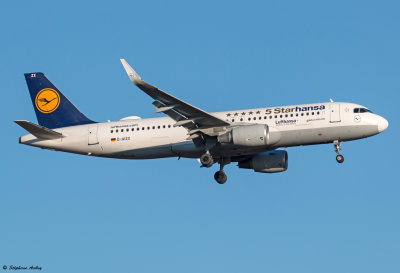 Airbus A320-200