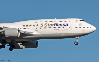 Boeing 747-830 Lufthansa D-ABYM 5 Starhansa