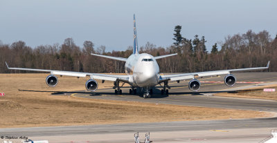 Boeing 747-446 Atlas Air N464MC