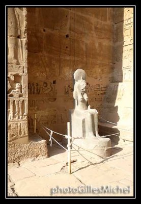 Egypte-MedinetHabu-015.jpg