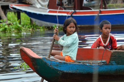 Kampong Phluk - At the Boat