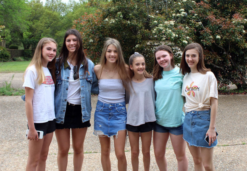 girls18.jpg